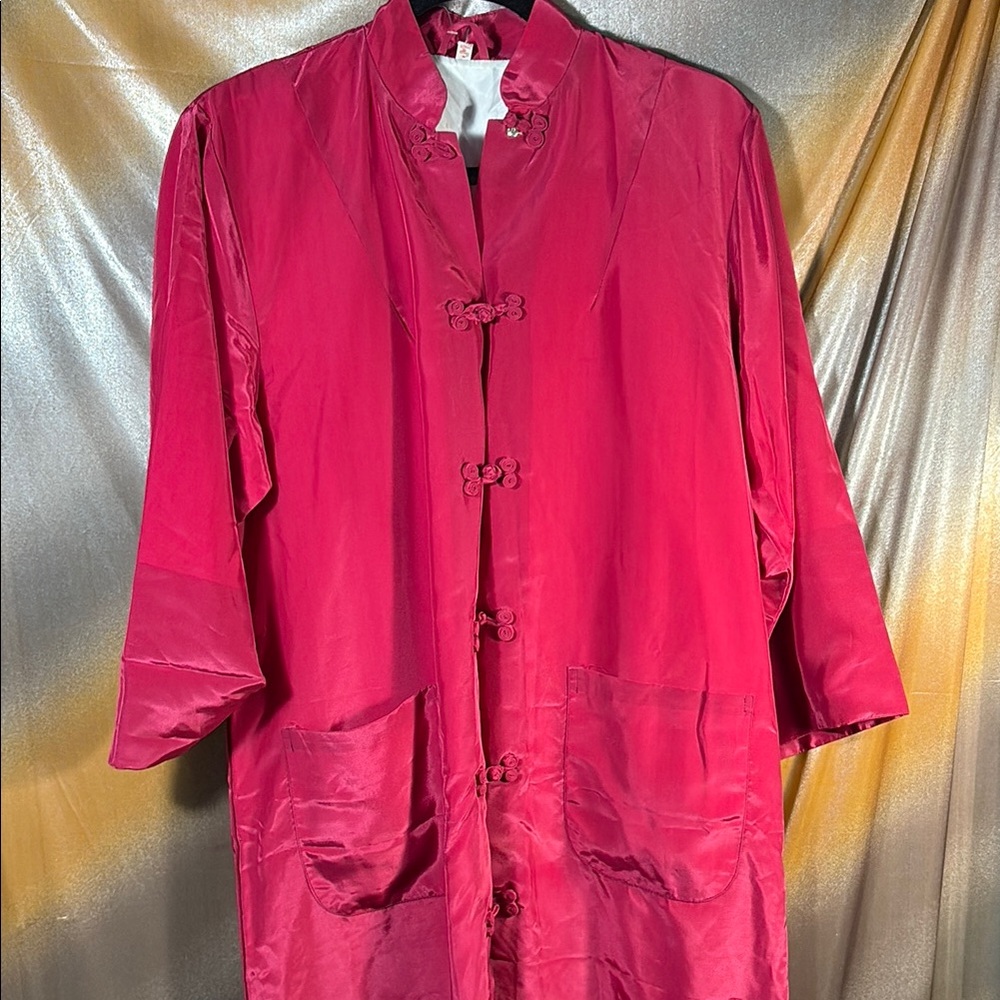 Vintage silky Chinese Pink Women's Robe. Frog closure. Small damage inside A2 - Picture 1 of 10